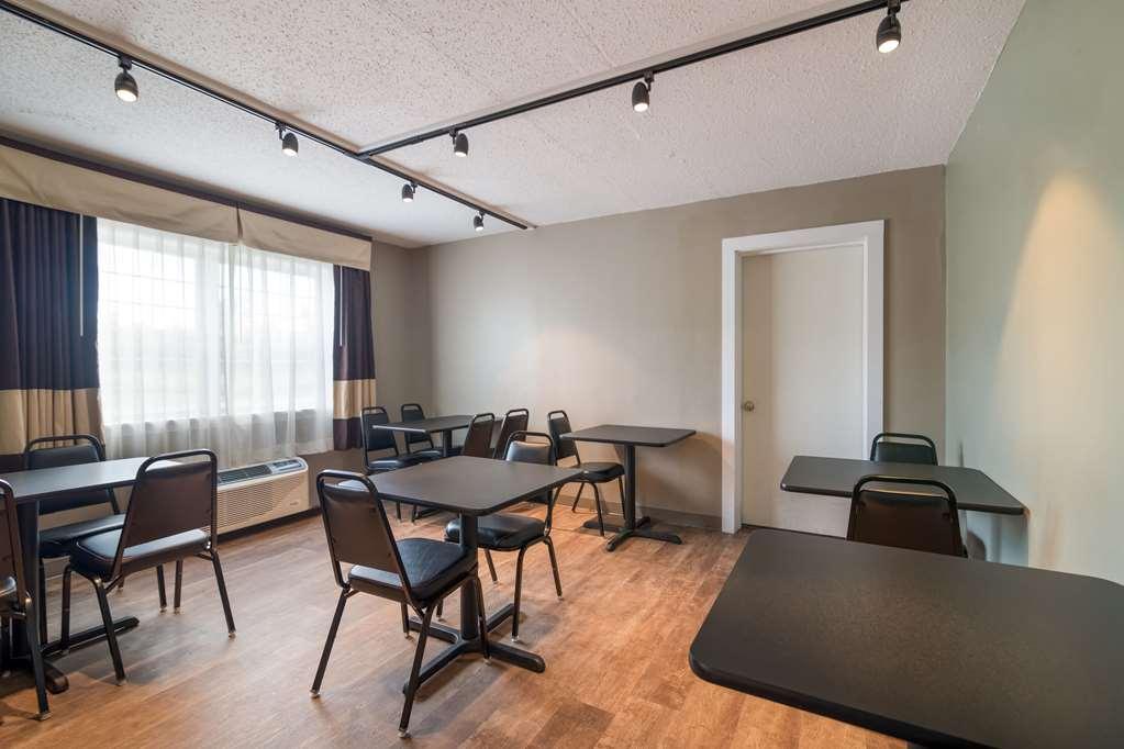 Econo Lodge Auburn Exteriér fotografie